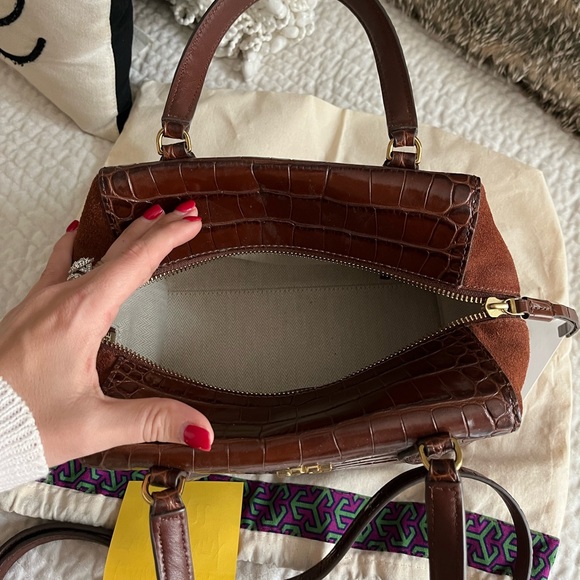 Kira Embossed Satchel - Picture 4 of 6